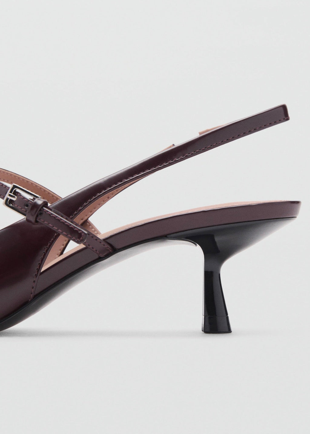 Chaussures Vernies Talon Kitten Heel