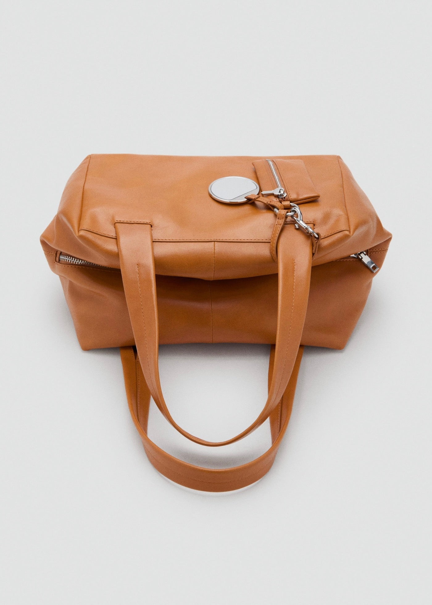 Sac Bandoulière Moyen En Cuir Avec Breloques