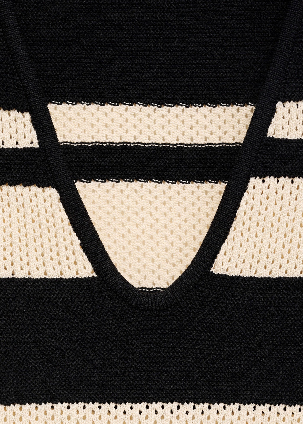 Top En Maille À Rayures Col En V
