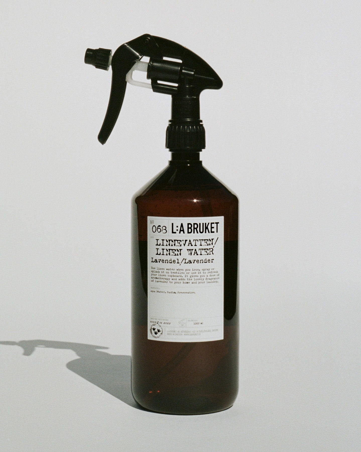 068 · Eau Parfumée Pour Le Linge · Lavande