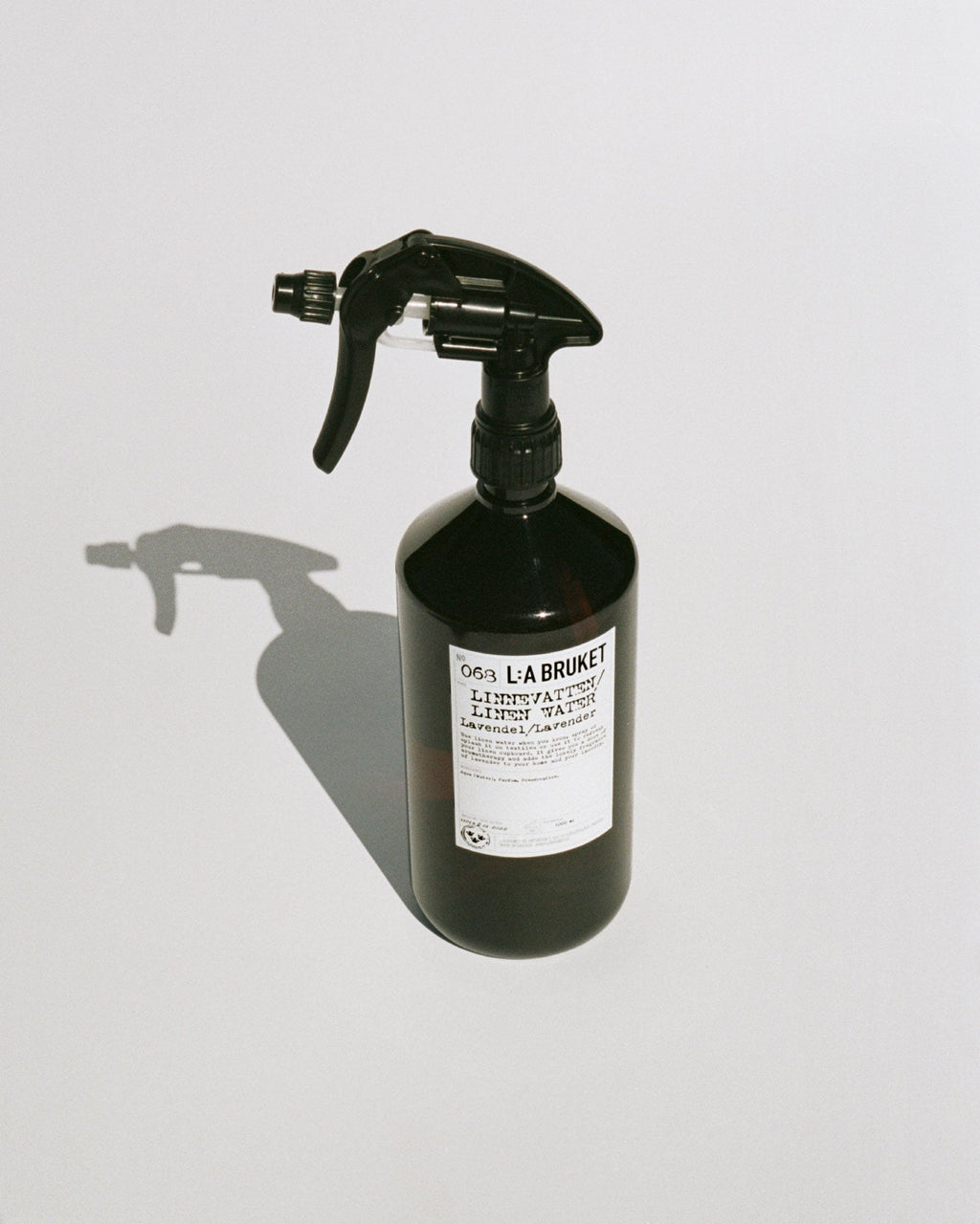 068 · Eau Parfumée Pour Le Linge · Lavande