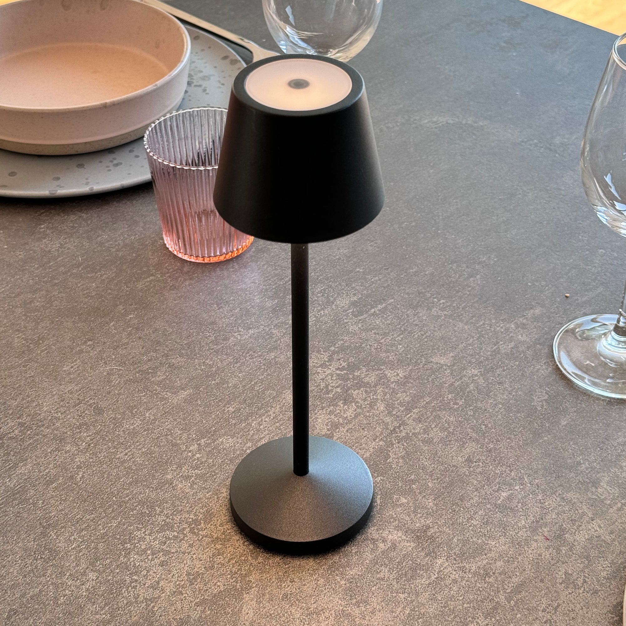 Emily - Lampe De Table Sans Fil - Acier - Noir