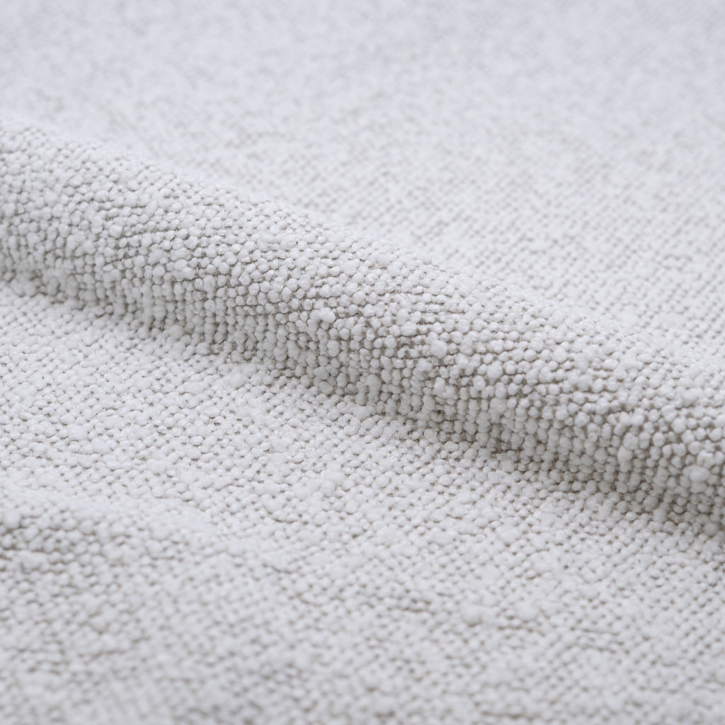 2 chaises tissu boucle blanc et bois clair esmee