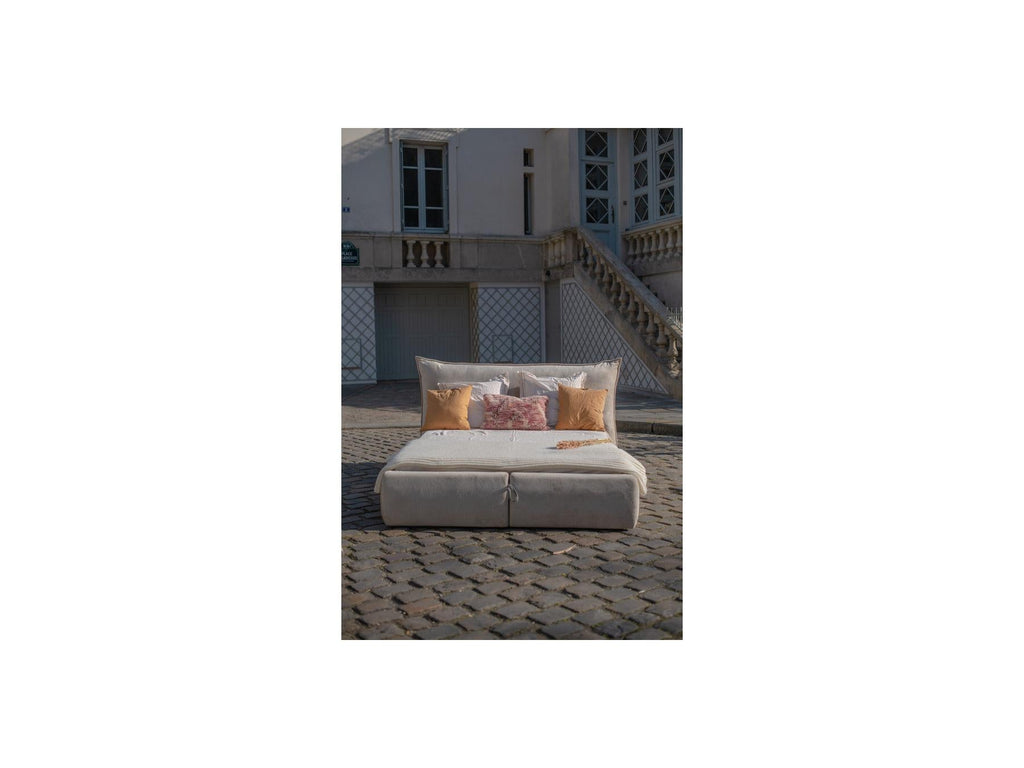 Jade - Lit Coffre Avec Tête De Lit Effet Oreiller