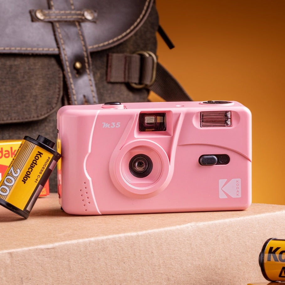 Appareil Photo Argentique - M35 - Rose - 2 Pellicules Couleur Offertes - Kodak