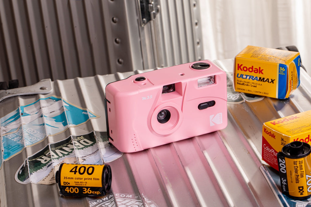 Appareil Photo Argentique - M35 - Rose - 2 Pellicules Couleur Offertes - Kodak