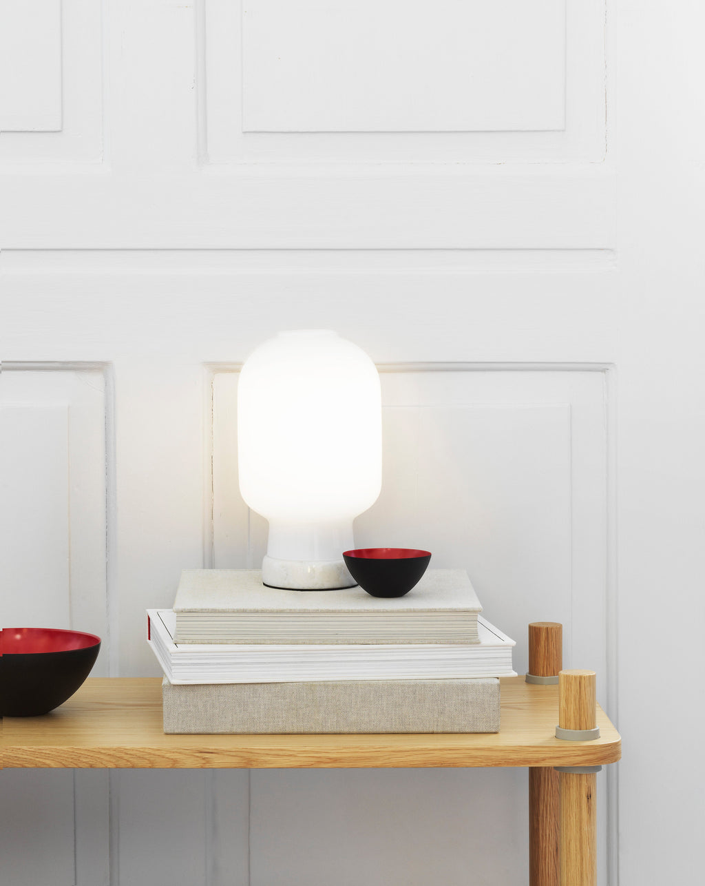 Lampe De Table Amp Ue - White / White