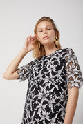 Robe Marshall En Dentelle Beluga