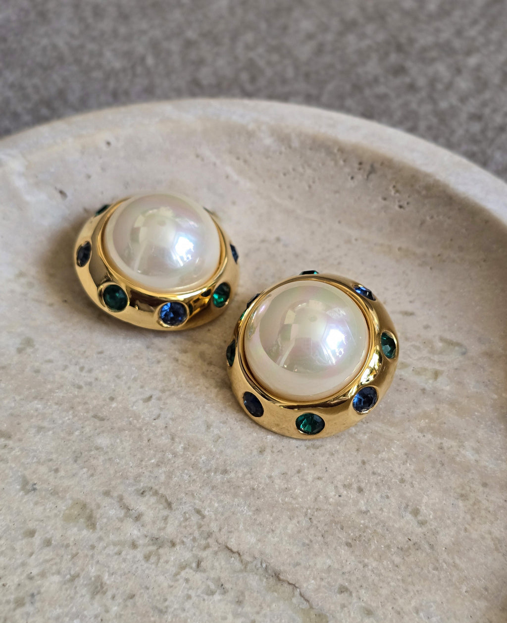 Boucles D'Oreilles Clips Vintage Nina Ricci