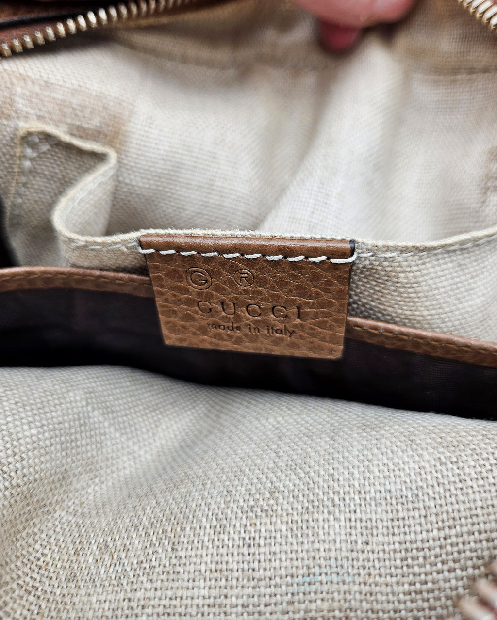 Sac Gucci Bree Gg Supreme Beige