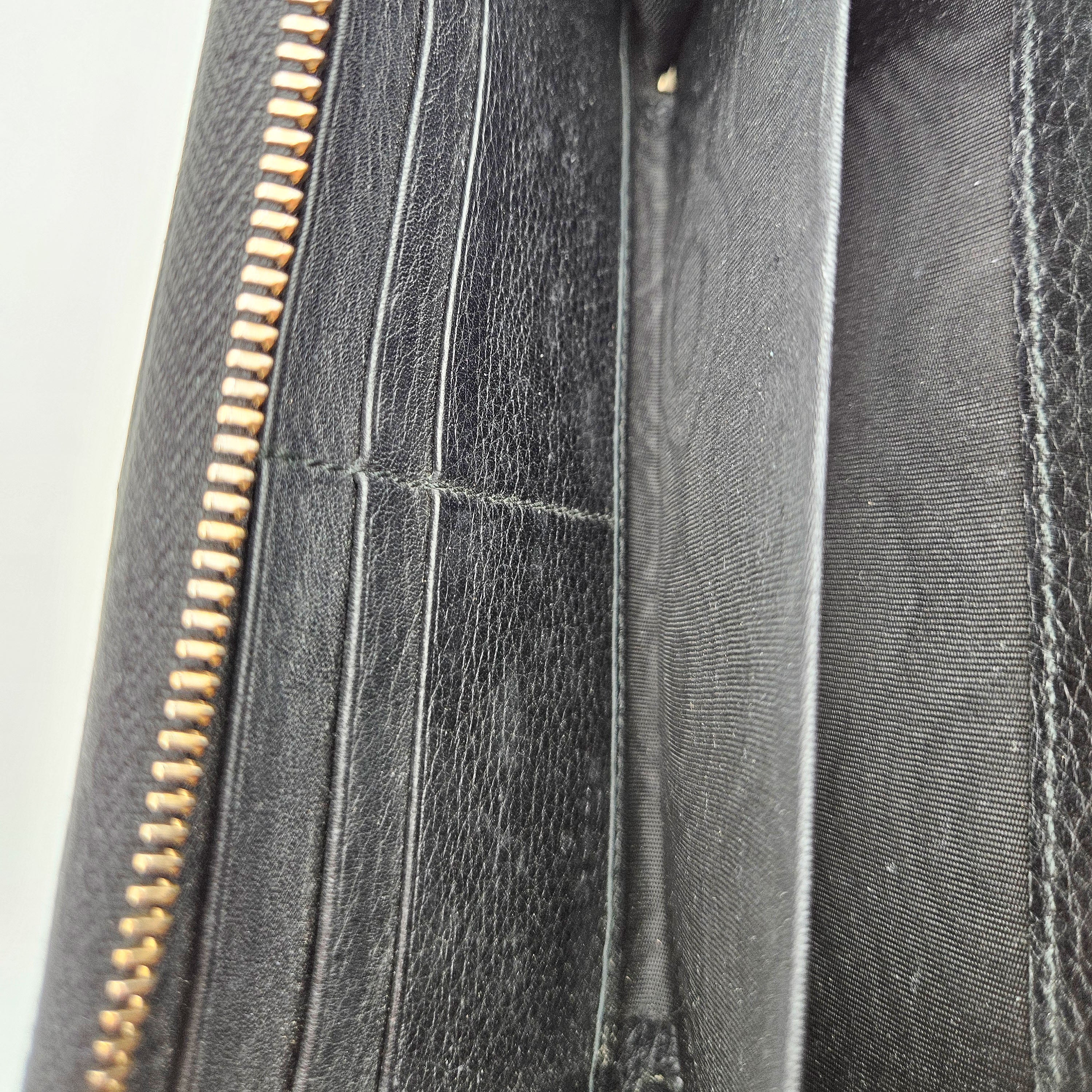 Gucci Portefeuille Compagnon Gg Supreme