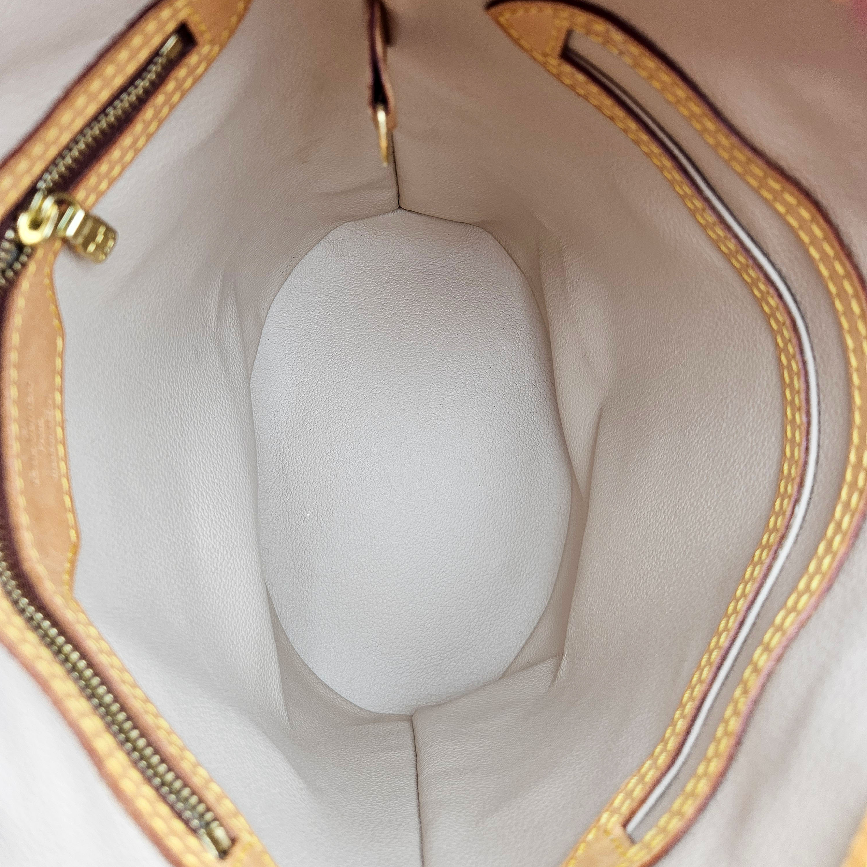 Louis Vuitton Bucket Pm