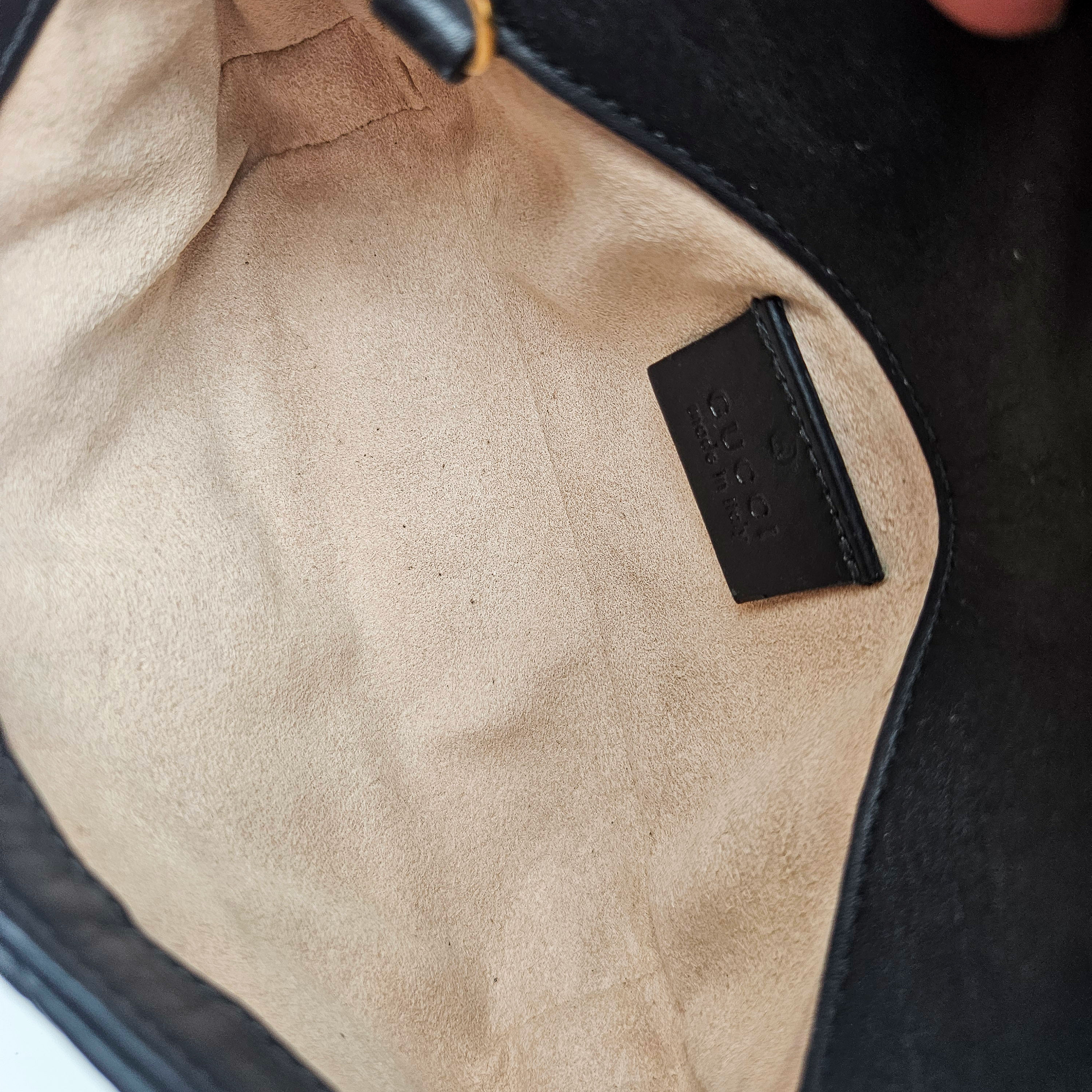 Sac Gucci Gg Marmont Super Mini Matelassé Noir