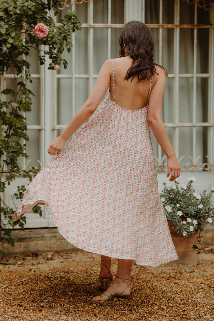 Robe Katy Kaori