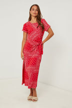 Robe - Rouge