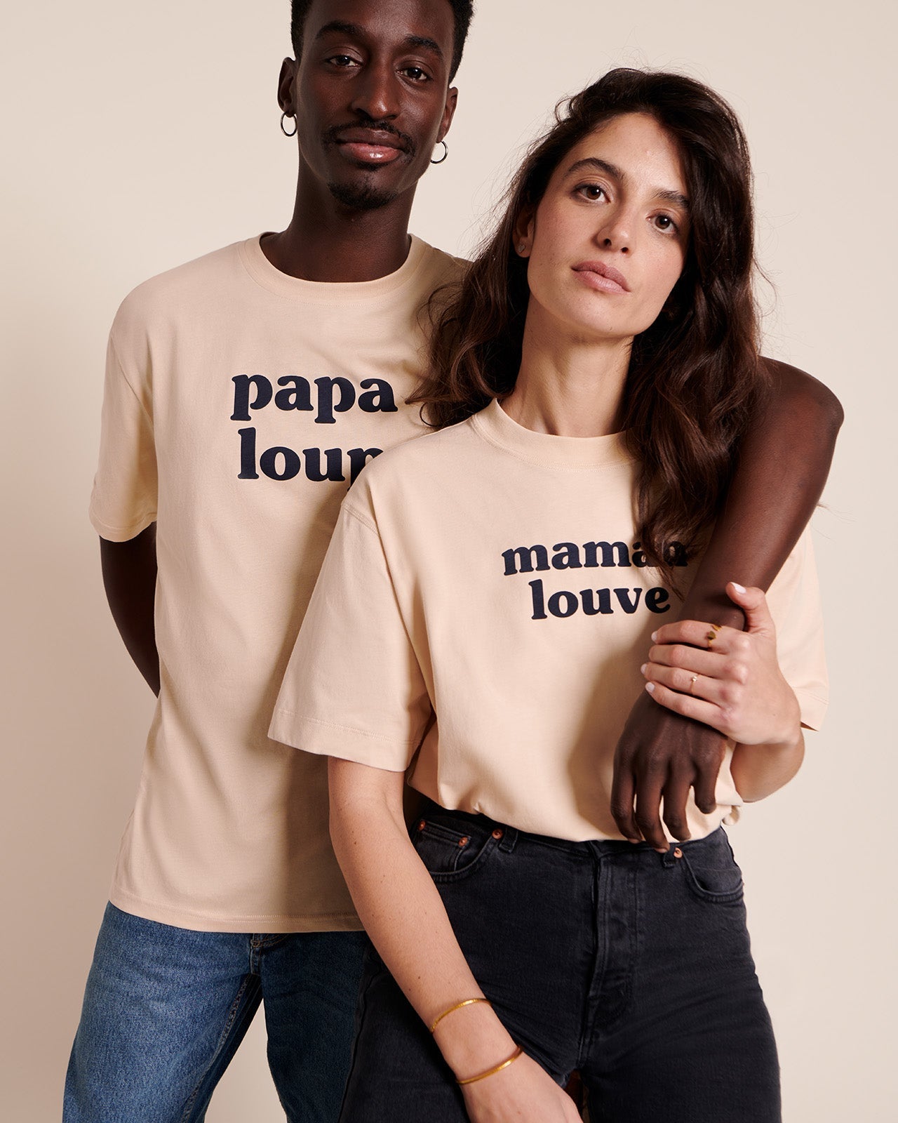 Le T-Shirt Maman Louve En Coton Bio - Latte