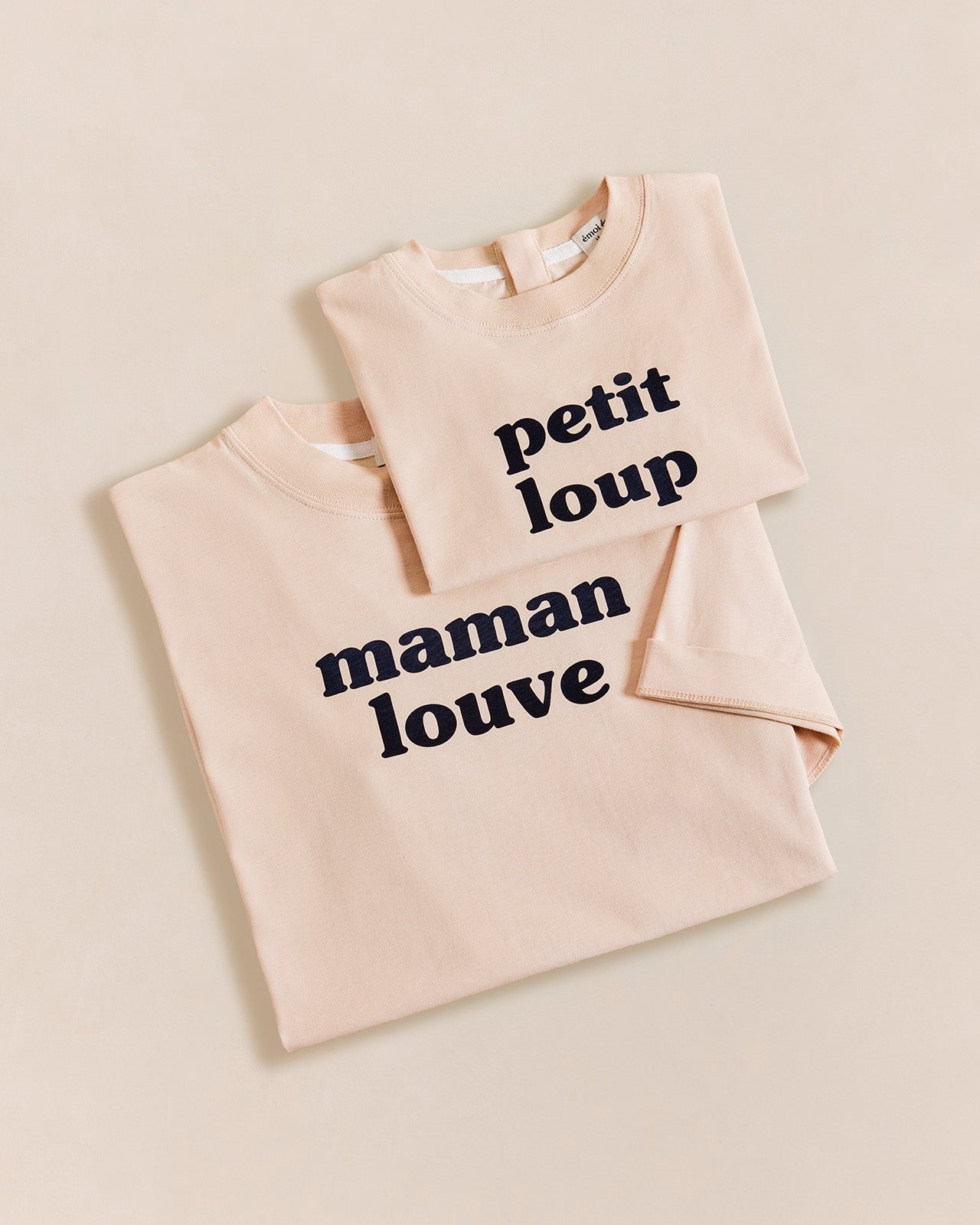 Le T-Shirt Maman Louve En Coton Bio - Latte