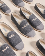 Les Chaussons Papa Cool Gris - Angarde X Émoi Émoi