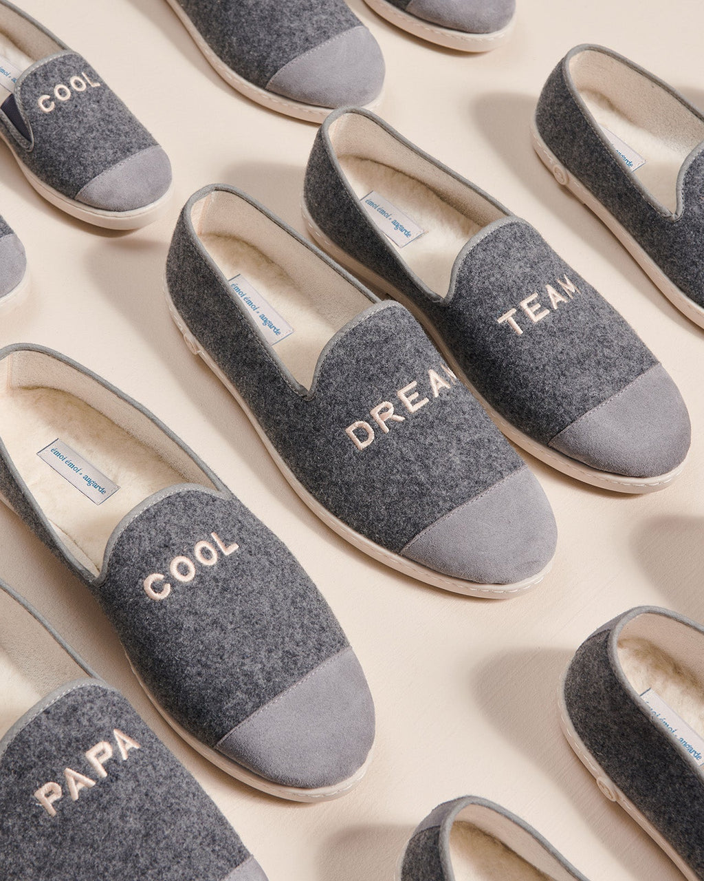 Les Chaussons Dream Team Homme Gris - Angarde X Émoi Émoi