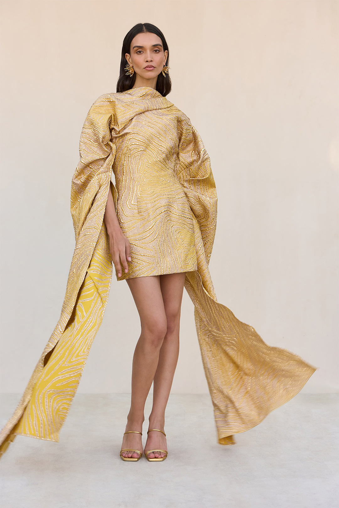 Robe Brandy - Gold Multi