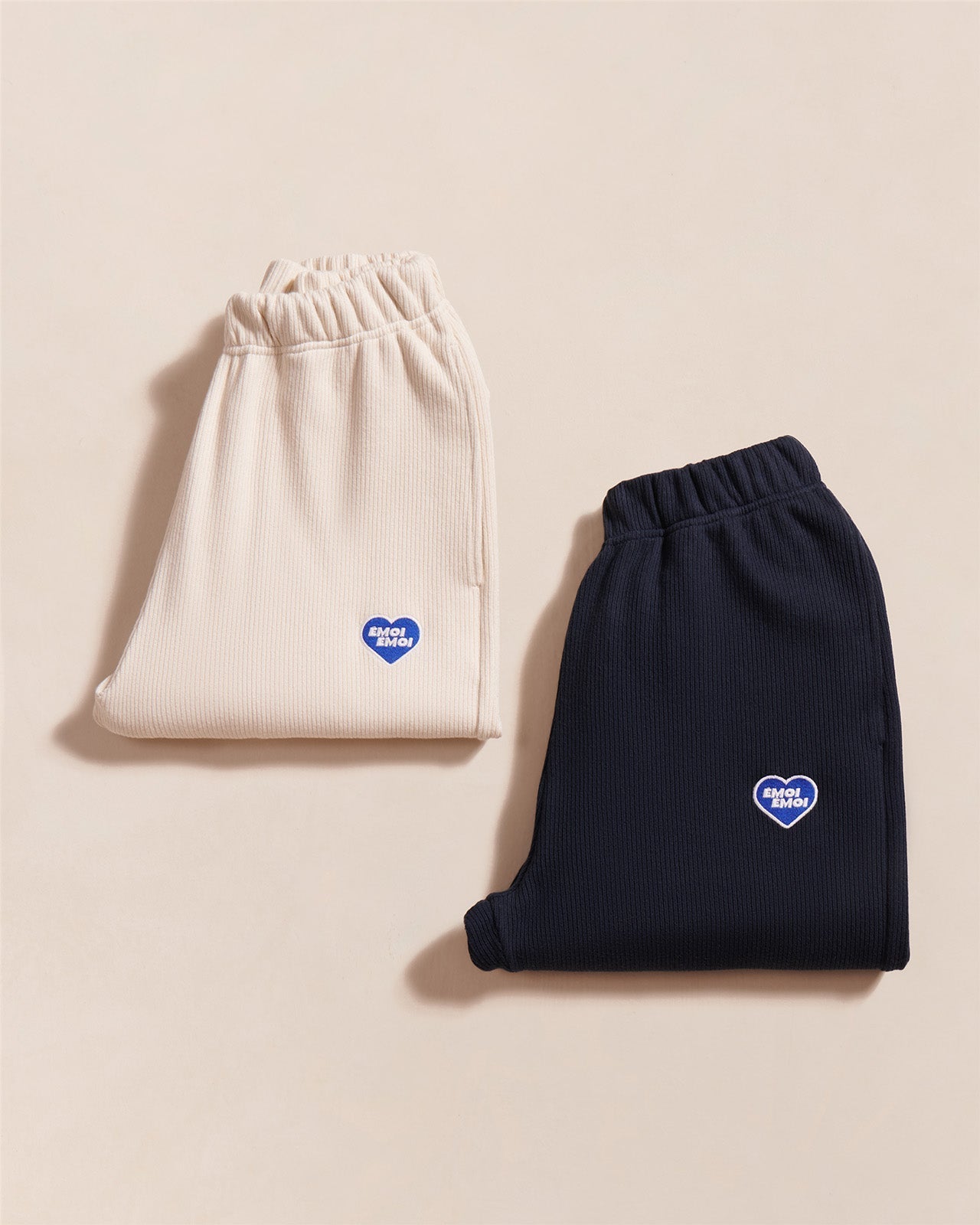 Le Pantalon Phoenix Unisexe En Coton Bio Côtelé - Craie
