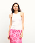 #label: Javielis mesure 1,80m et porte une taille S