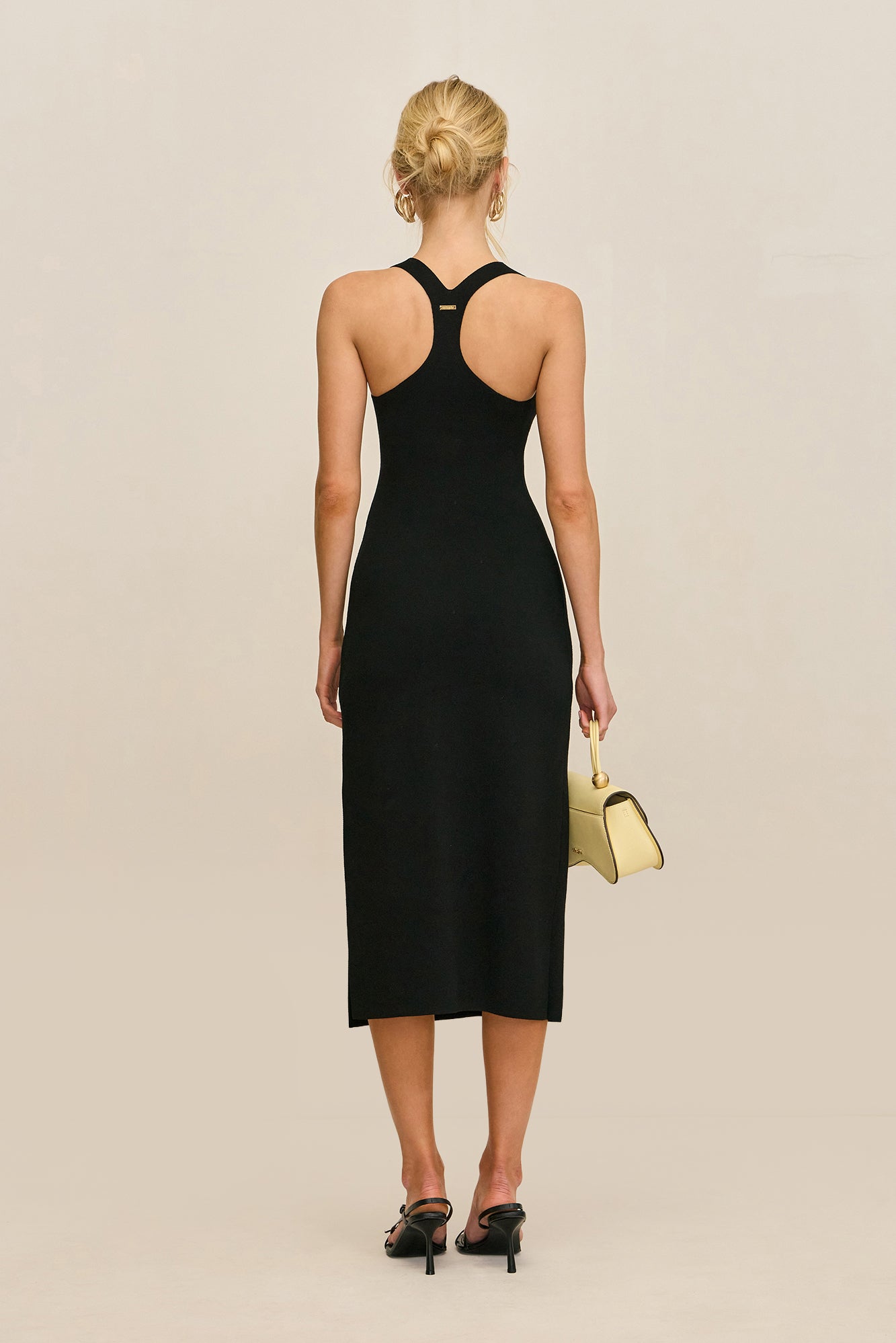 Robe Coletta - Black