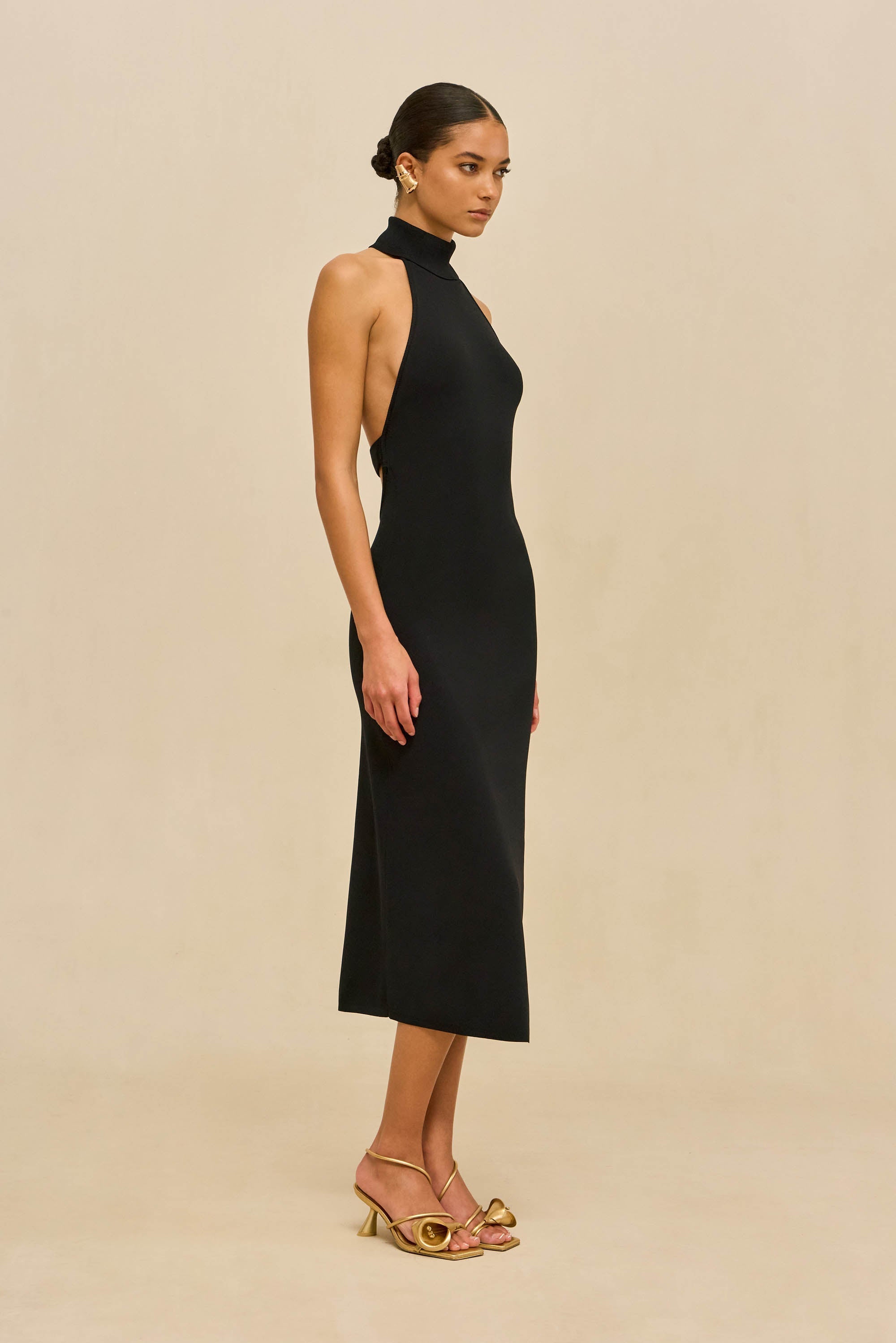 Robe Katara - Black