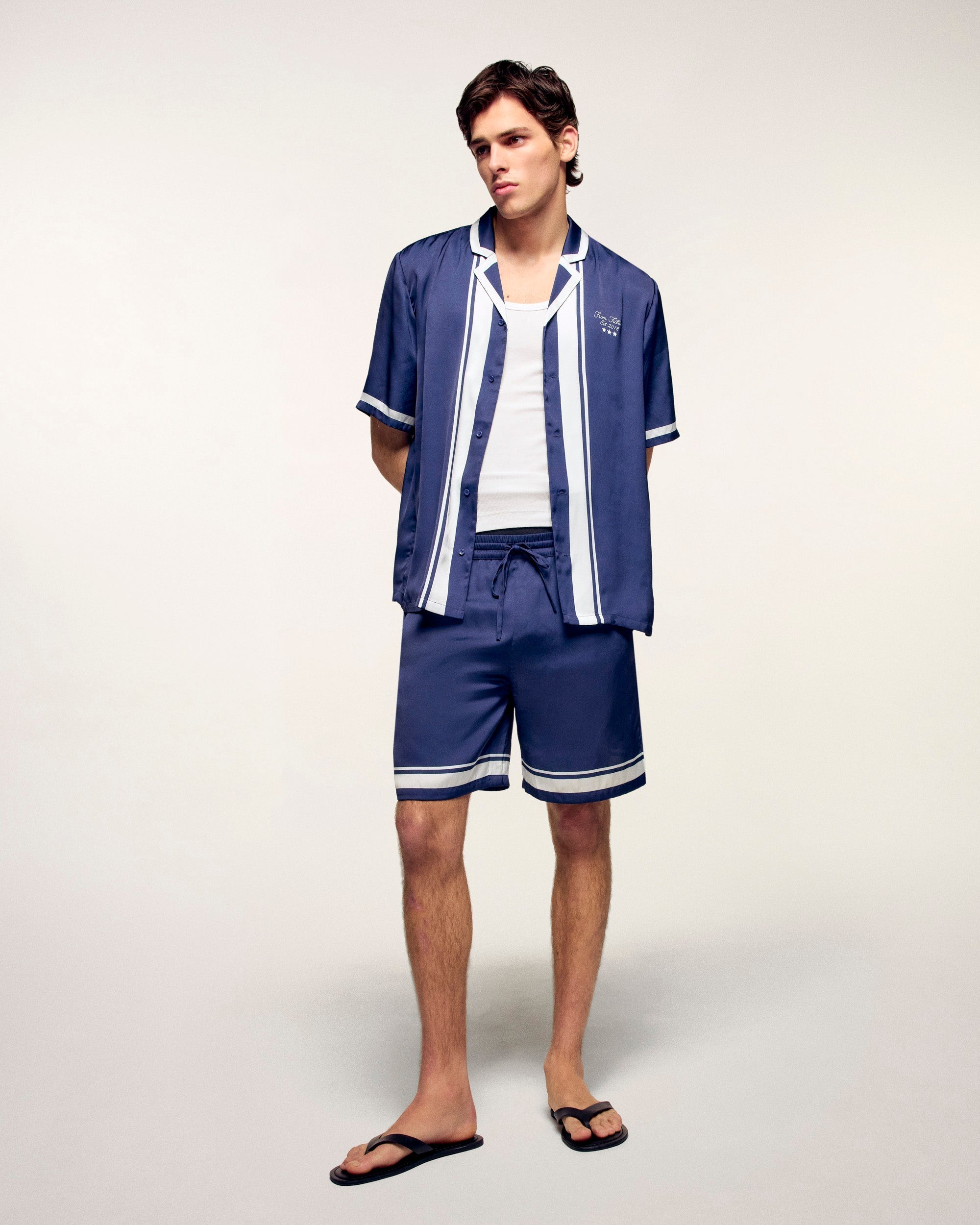 Chemise Manches Courtes Style Bowling