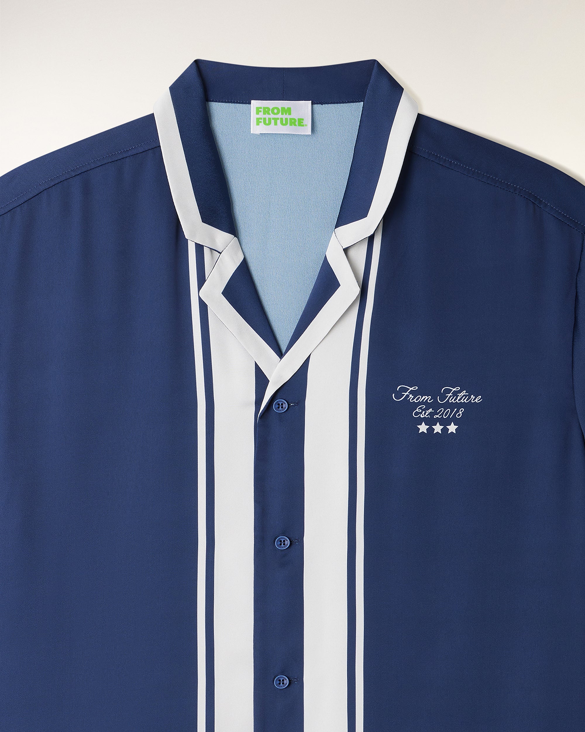 Chemise Manches Courtes Style Bowling