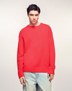 #label: Arnau mesure 1,87m et porte une taille M