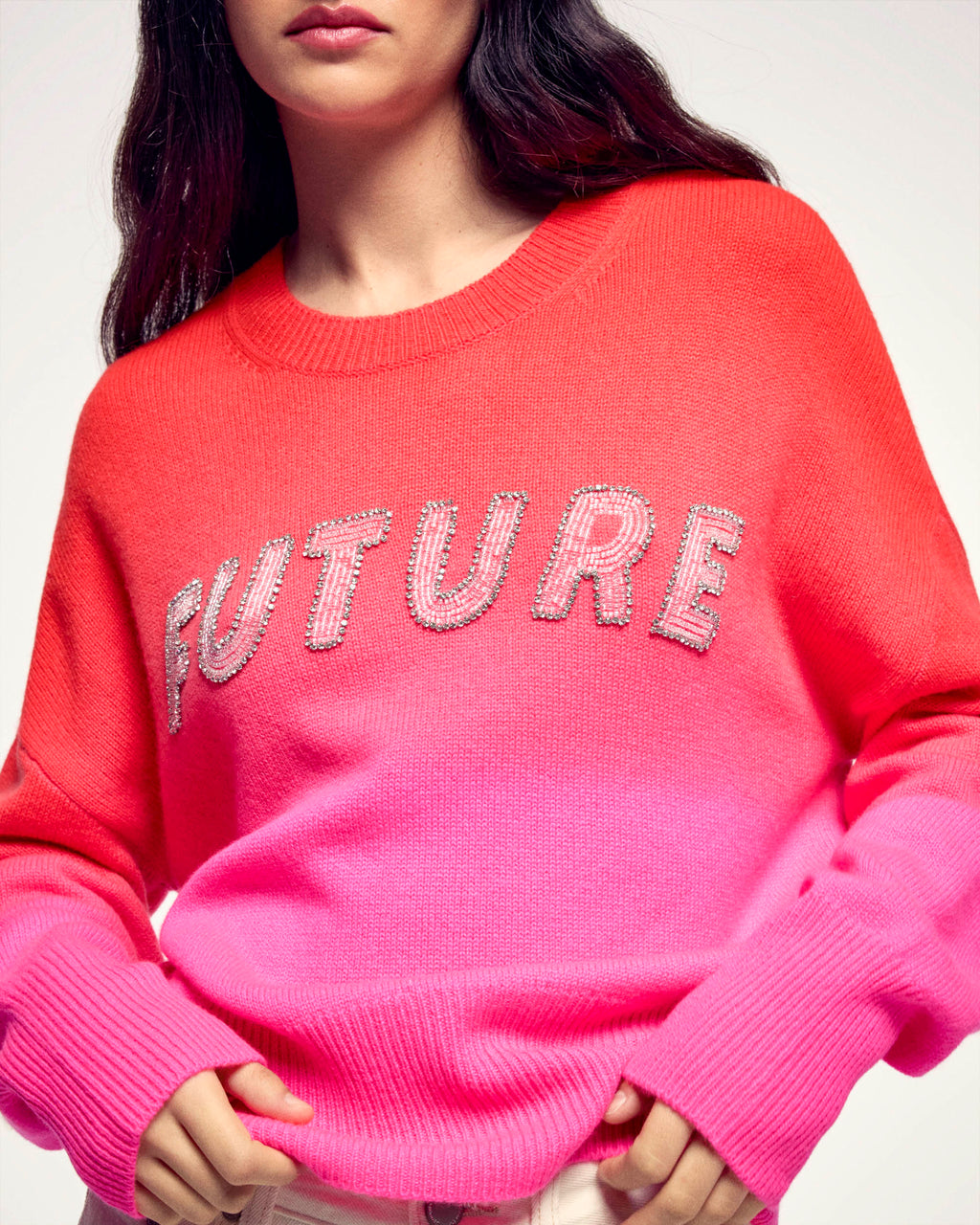 Pull Col Rond Dip Dye À Broderies En Perles "Future"