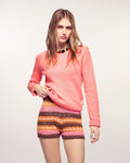 #label: Selaa mesure 1,73m et porte une taille S