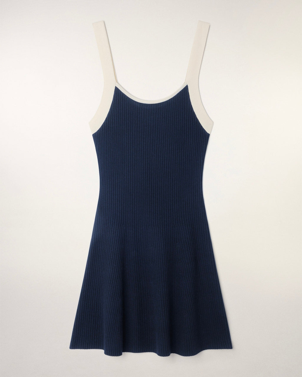 Robe Courte Bretelles