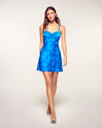 Robe Courte Bretelles