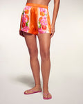 #label: Andrea mesure 1,80m et porte une taille S