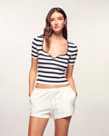#label: Maria mesure 1,79m et porte une taille S