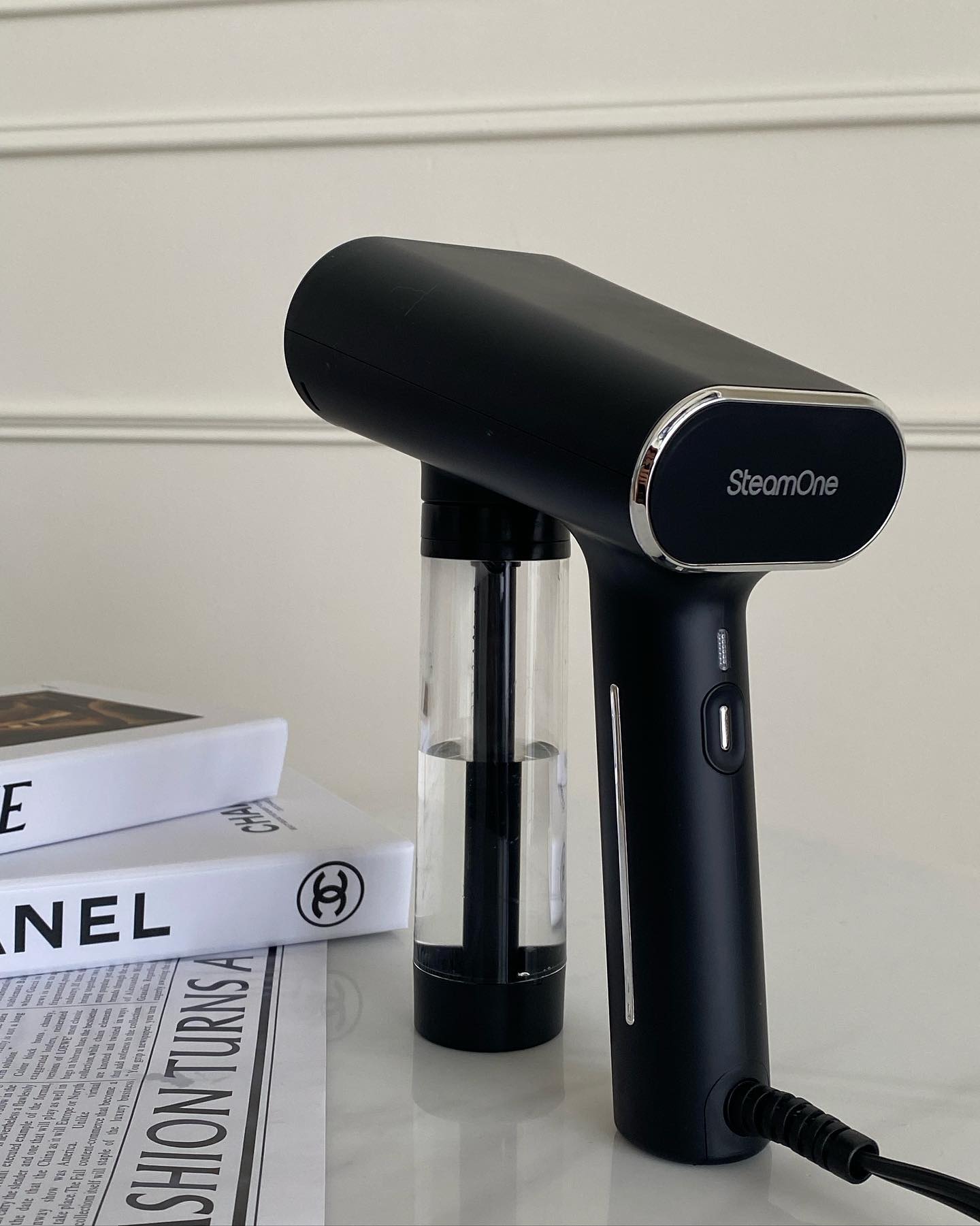 Steamer Portatif - Karl - Noir