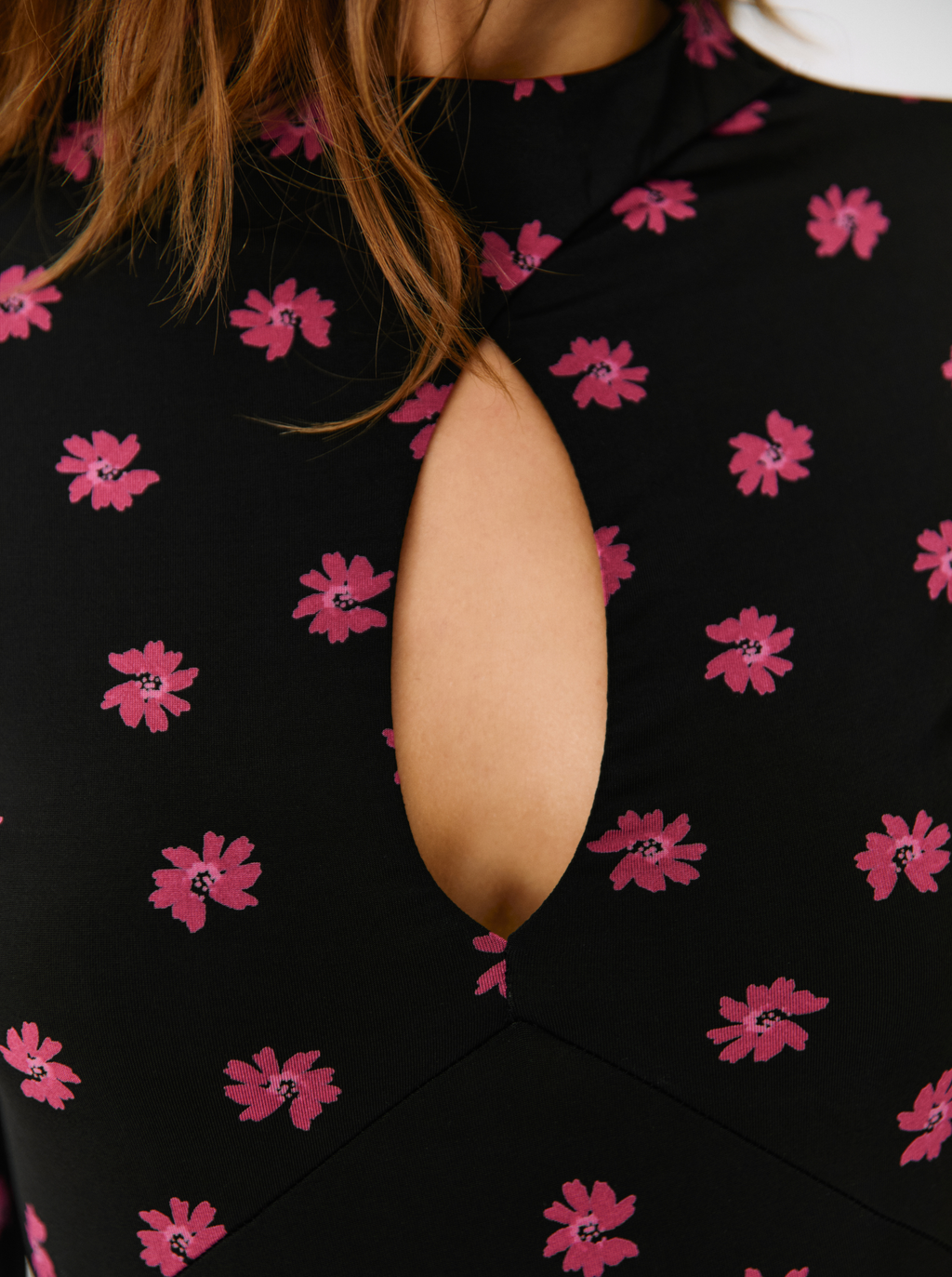 Body Dusky Flowers