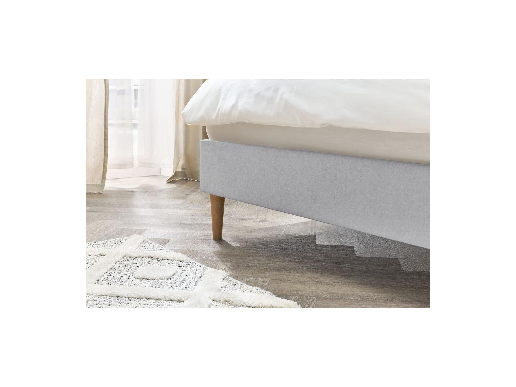 Sary - Lit Avec Lattes Massives - Pieds En Bois Naturel