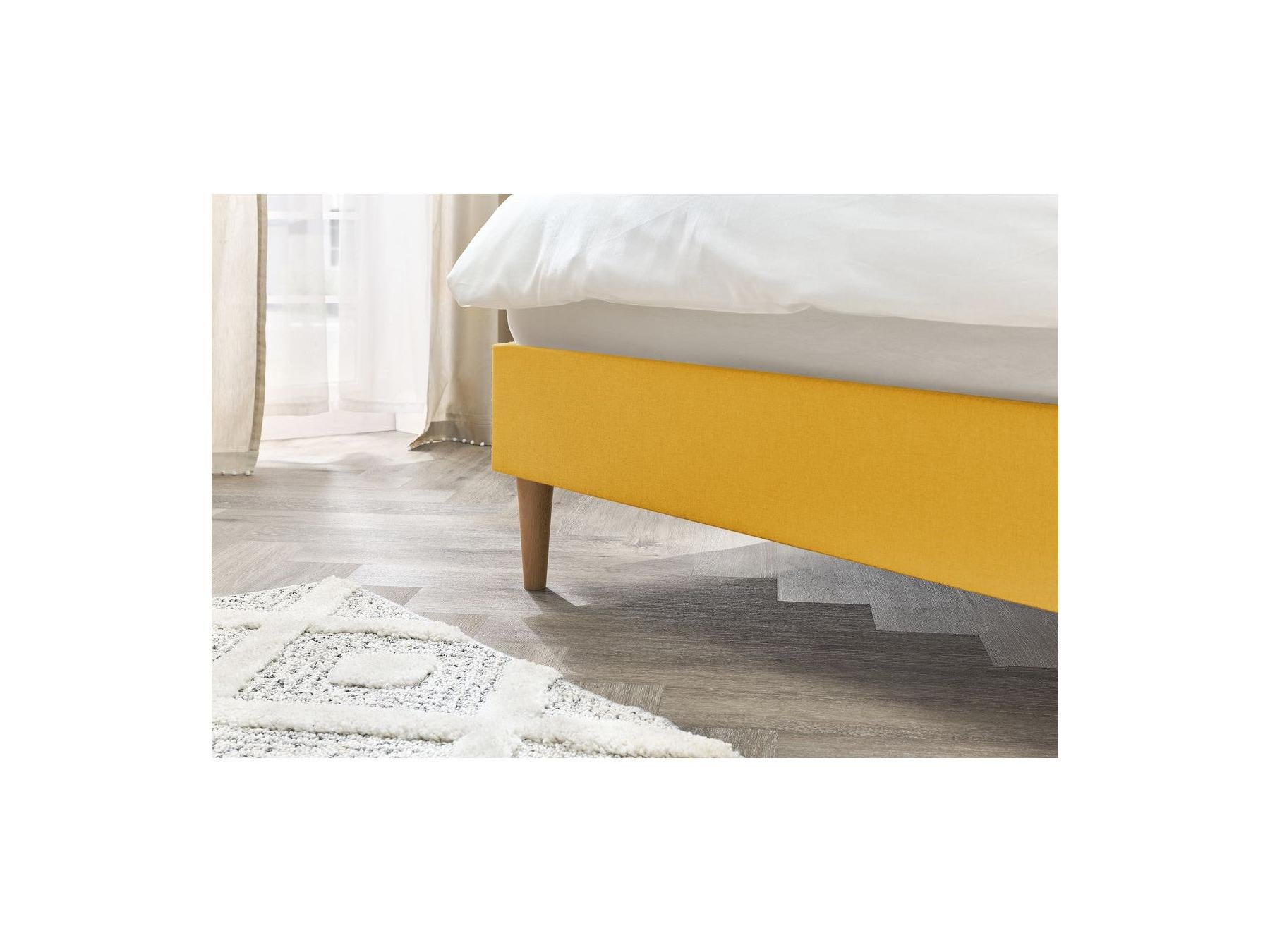 Sary - Lit Avec Lattes Massives - Pieds En Bois Naturel