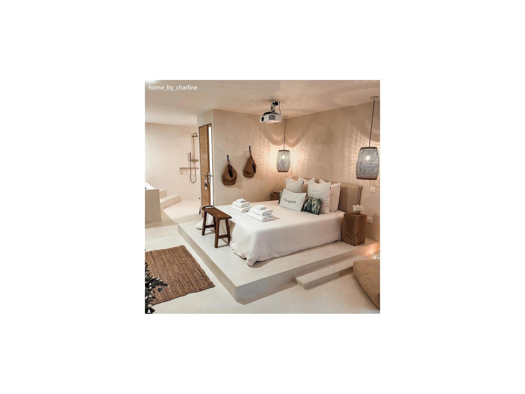 Sary - Lit Avec Lattes Massives - Pieds En Bois Naturel