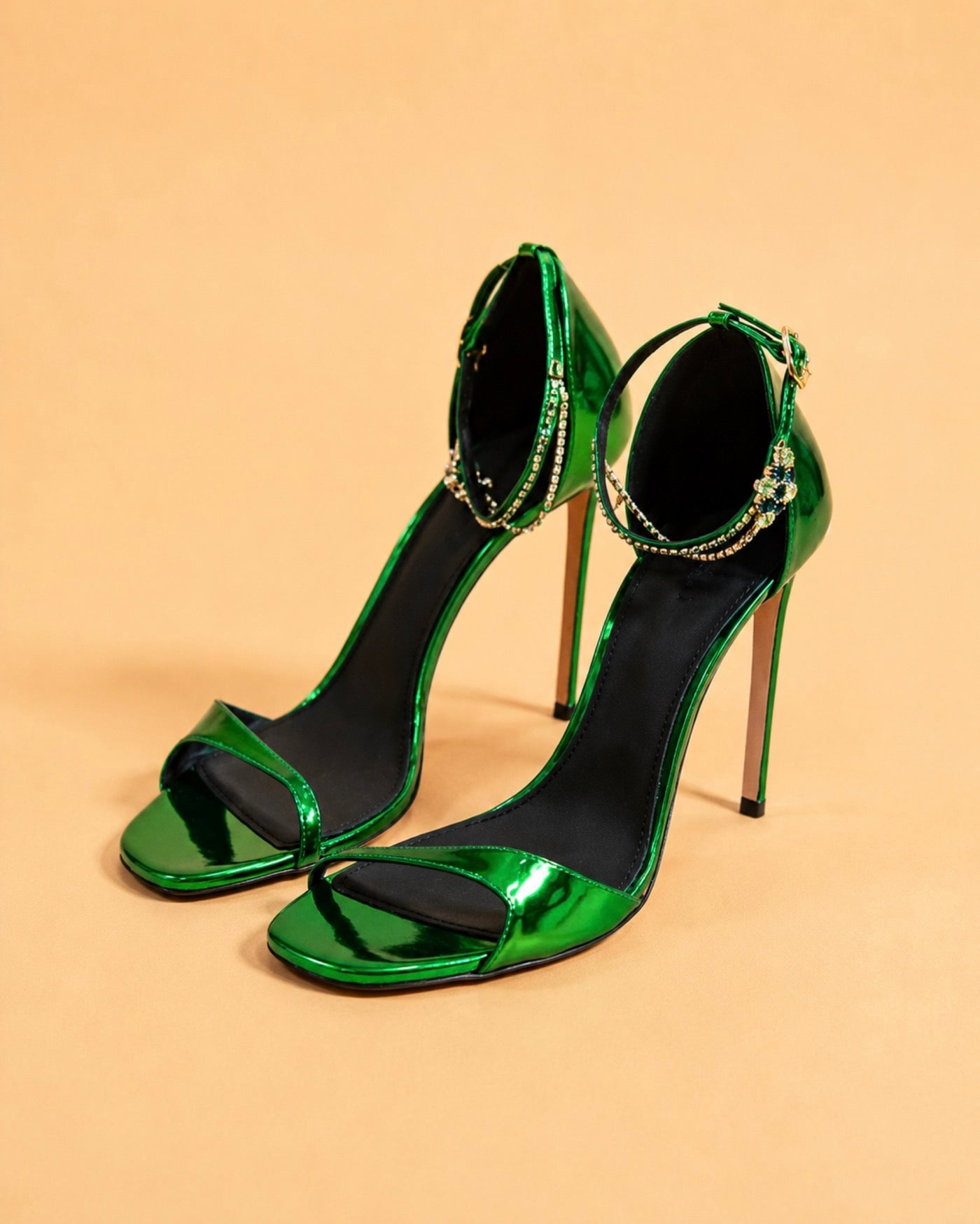 Ora Sandal In Green Mirrored Leather