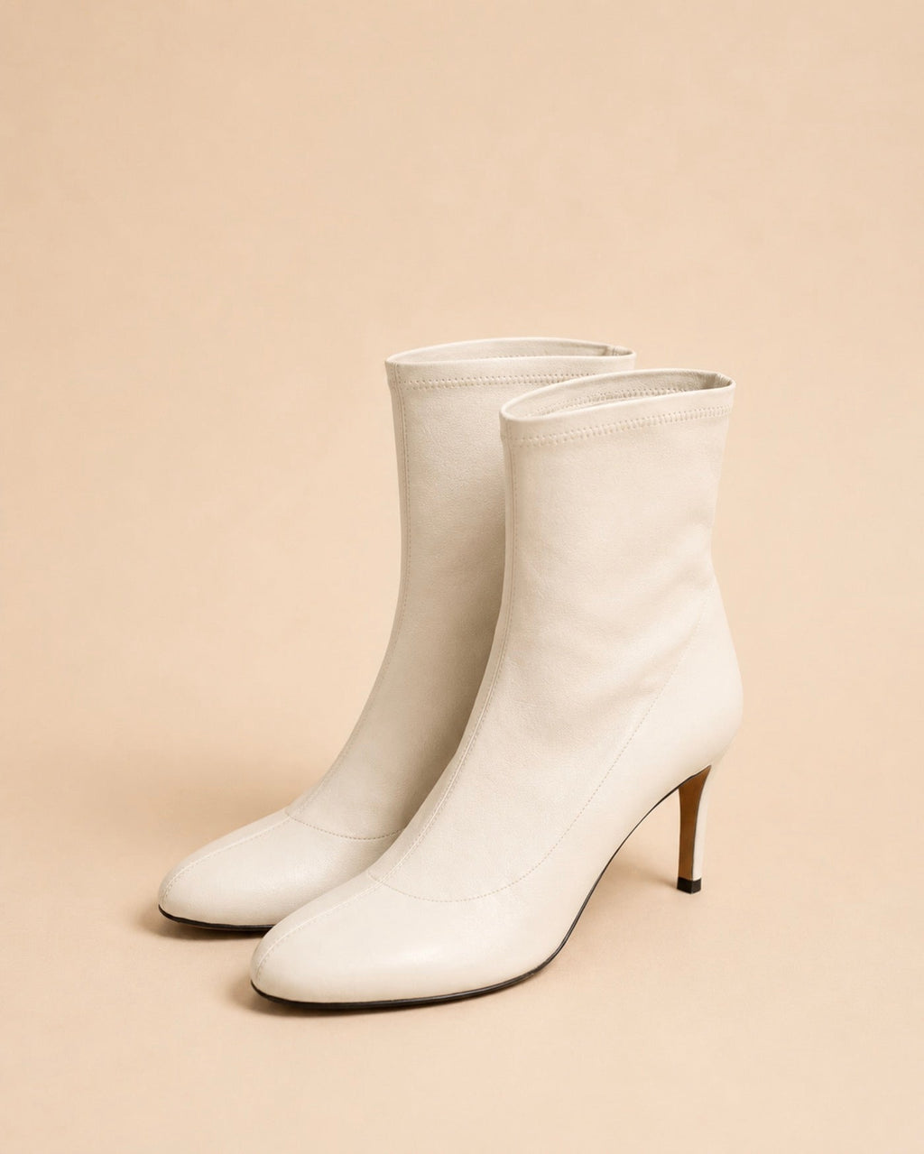 Roma Ankle Boot In Ivory Stretch Lambskin