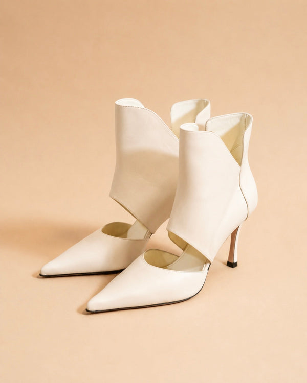 Eva Ankle Boot In Ivory Nappa
