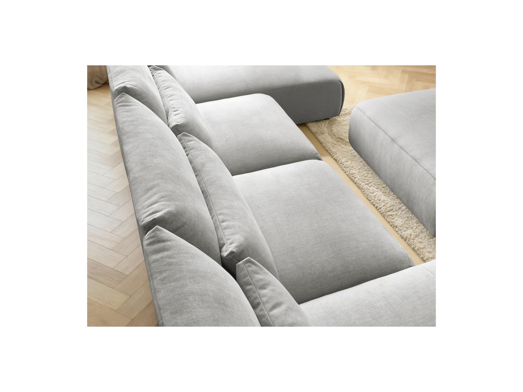 Jana - Canapé Panoramique Fixe Modulable Avec Têtières - Tissu Velours Avec 2 Méridiennes, 2 Chauffeuses Et 1 Grand Pouf