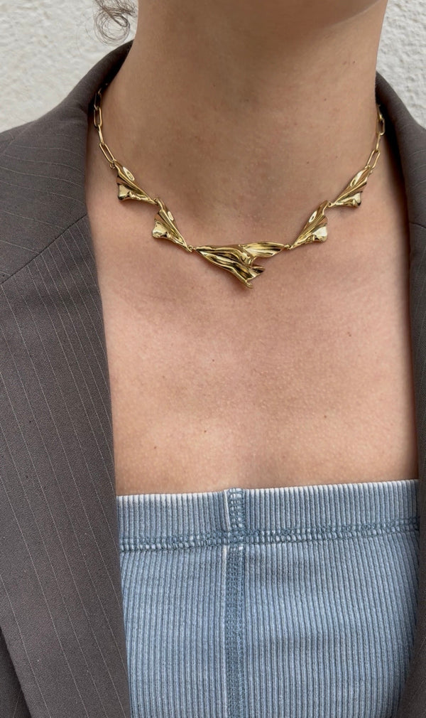 Collier Wrapped