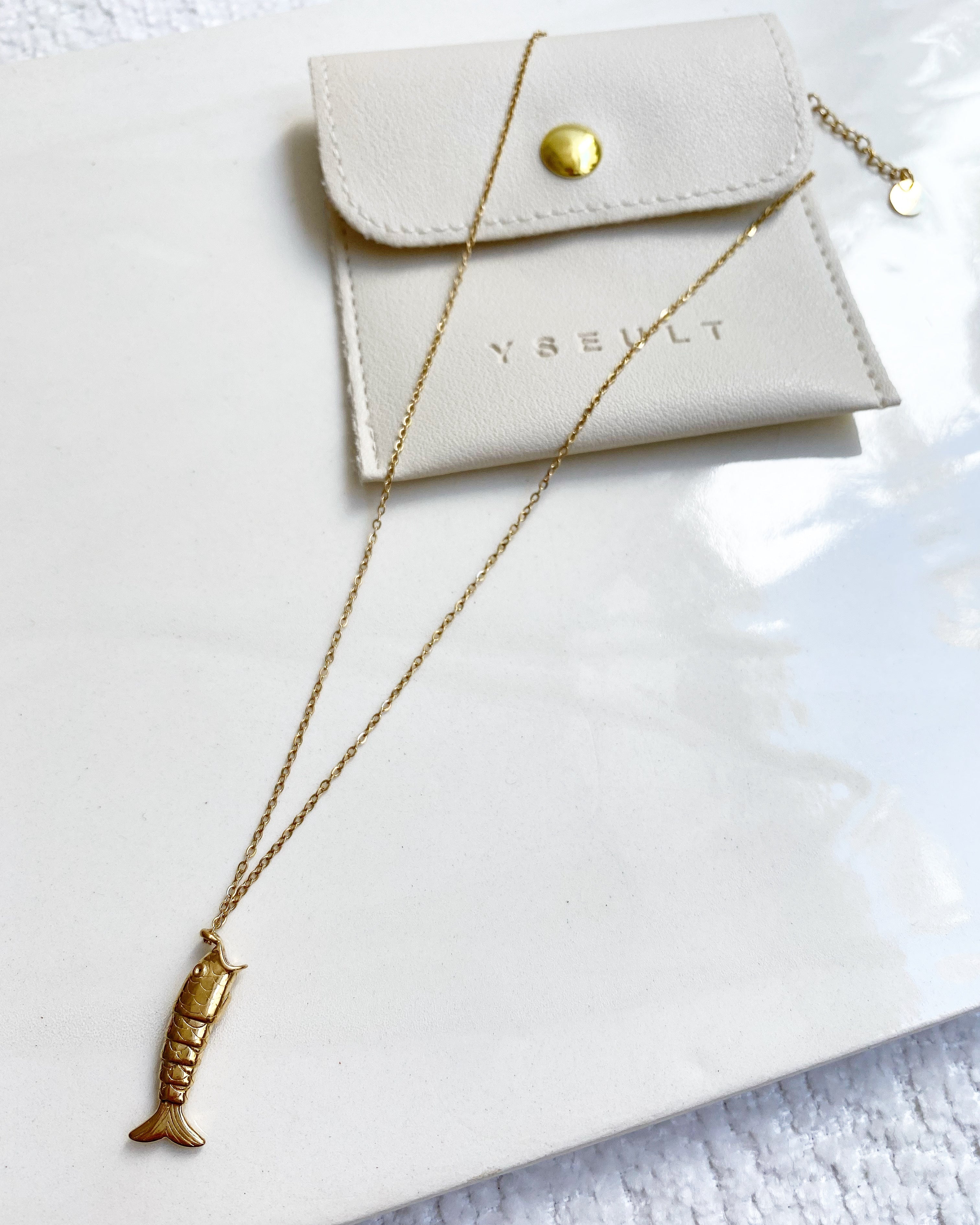 Collier Cavallo