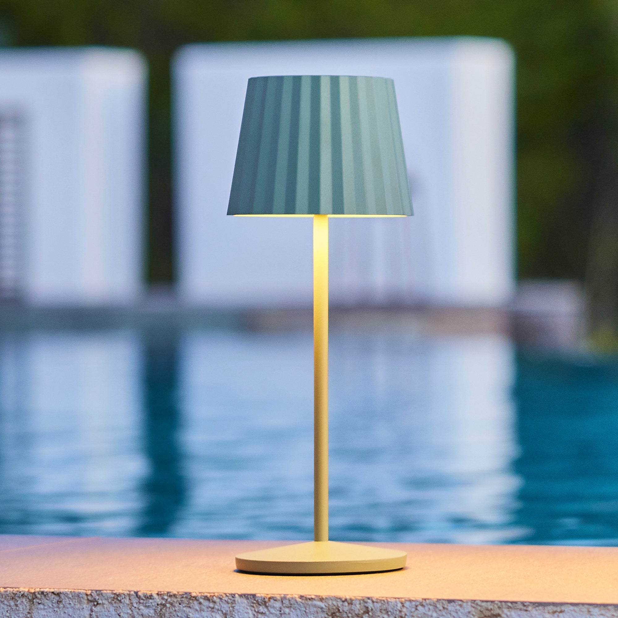 Lampe De Table Sans Fil - Abby Olive