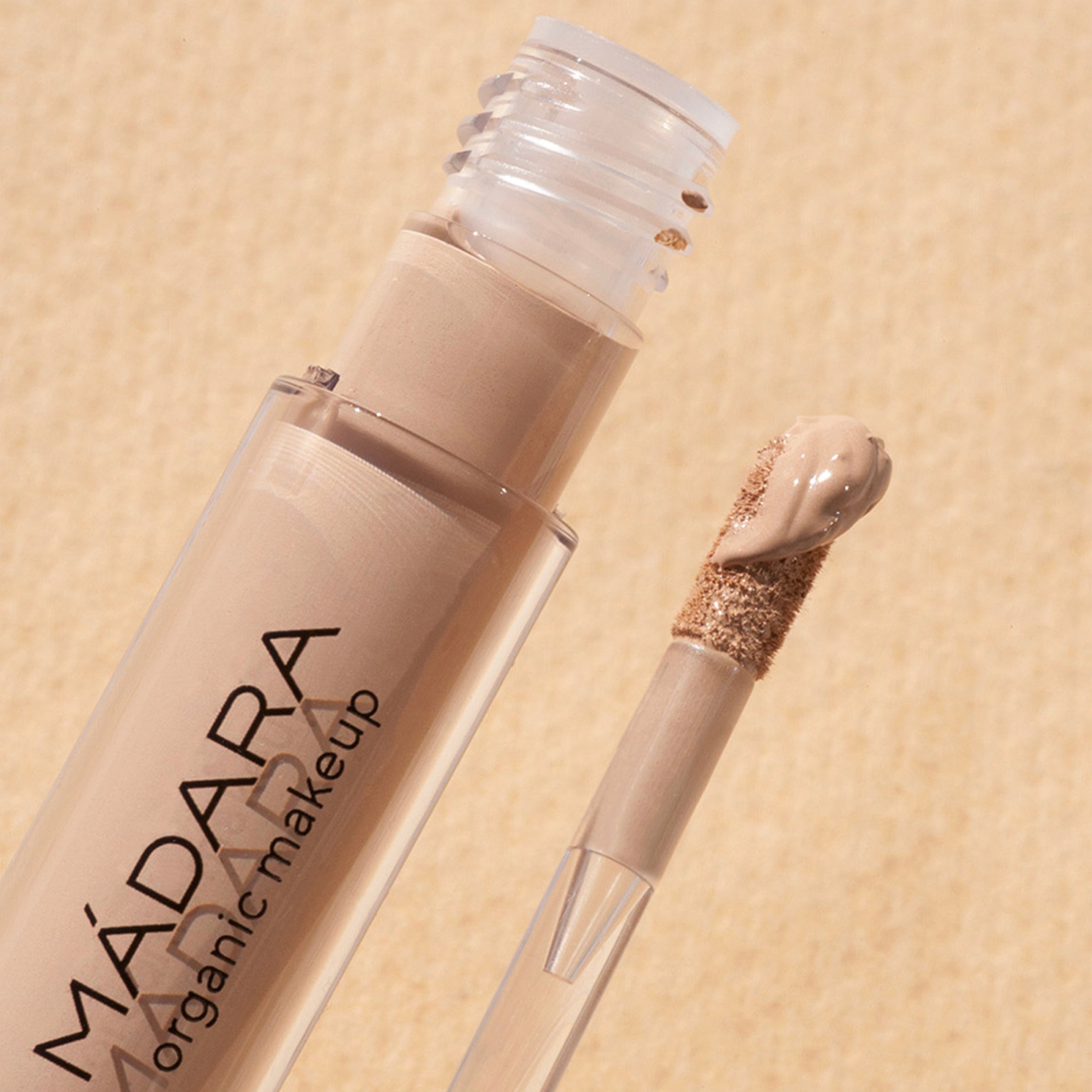 The Concealer, Correcteur Perfectionnant Lumineux